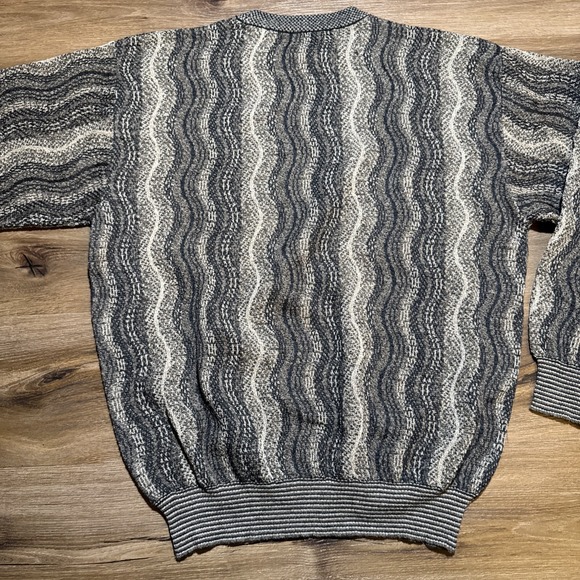 Vintage Tricots St Raphael MEDIUM Wool Blend Pullover Sweater Wavy Coogi Style M - Picture 16 of 16